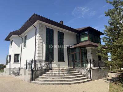 Отдельный дом · 6 комнат · 450 м² · 25 сот., Саркырама 2Б — Абая за 390 млн ₸ в Косшы