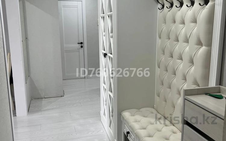 2-комнатная квартира · 56 м² · 5/5 этаж, мкр Жана Орда 14 за 23.5 млн 〒 в Уральске — фото 2