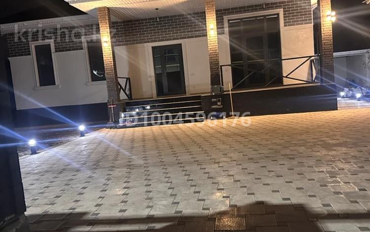 Отдельный дом · 4 комнаты · 183 м² · 6 сот., мкр Думан-1 1 — Аяз би за 150 млн 〒 в Алматы, Медеуский р-н — фото 10