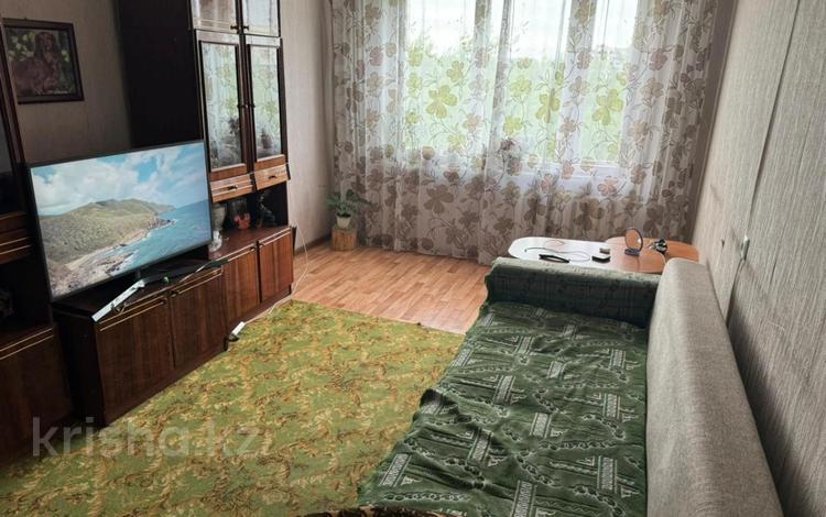 3-комнатная квартира, 64.6 м², 8/9 этаж, Толстого 90 за 20.5 млн 〒 в Павлодаре — фото 2