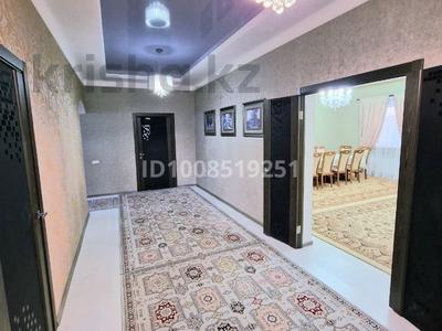Жеке үй · 6 бөлме · 280 м² · 9 сот., мкр Самал, Қожаберген Жырау, бағасы: 60 млн ₸ в Атырау