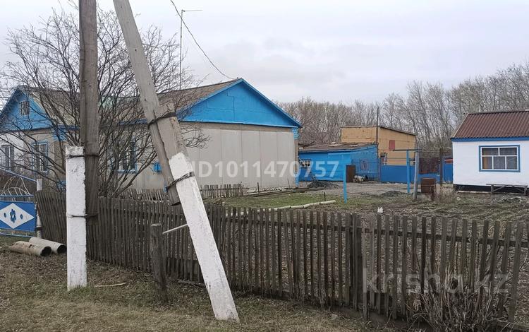 3-комнатная квартира · 82.8 м² · 1 этаж, Литвиновская ул. 2 за 5 млн ₸ в Карагандинской обл. — фото 2