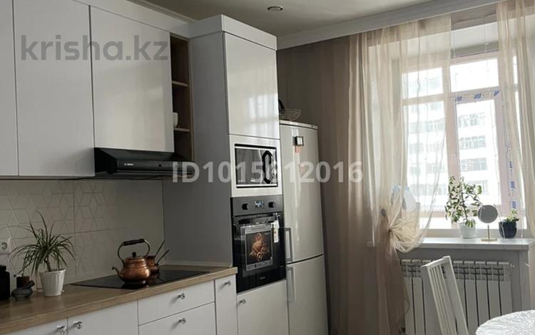 3-бөлмелі пәтер · 95 м² · 3/9 қабат, Аблай хана, бағасы: 45.9 млн ₸ в Кокшетау — фото 2