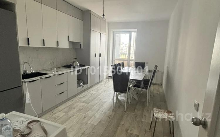3-комнатная квартира · 83.3 м² · 2/5 этаж, мкр. Зачаганск пгт, Мкрн акжайык 20 дом — Мкрн Акжайык за 120 000 ₸ в Уральске — фото 2