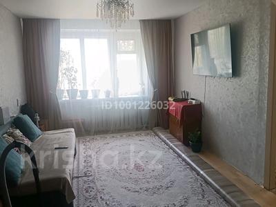Продажа квартир в Абай обл.: 3-комнатная квартира · 50.9 м² · 1/5 этаж, Севастопольская 16 — Морозова за 19 млн 〒 3-комнатная квартира · 50.9 м² · 1/5 этаж, Севастопольская 16 — Морозова за 19 млн 〒 в Семее