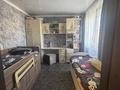 3-комнатная квартира · 48 м² · 4/5 этаж, Пришахтинск, 22й микрорайон 18 за 15 млн ₸ в Караганде, Алихана Бокейханова р-н — фото 2