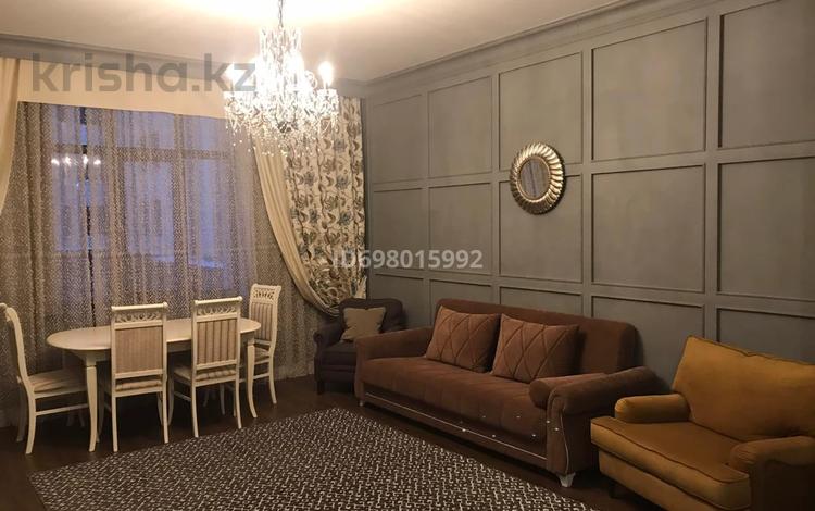 4-бөлмелі пәтер, 150 м², 3/7 қабат ай сайын, Орынбор 23, бағасы: 700 000 〒 в Астане, Есильский р-н — фото 2