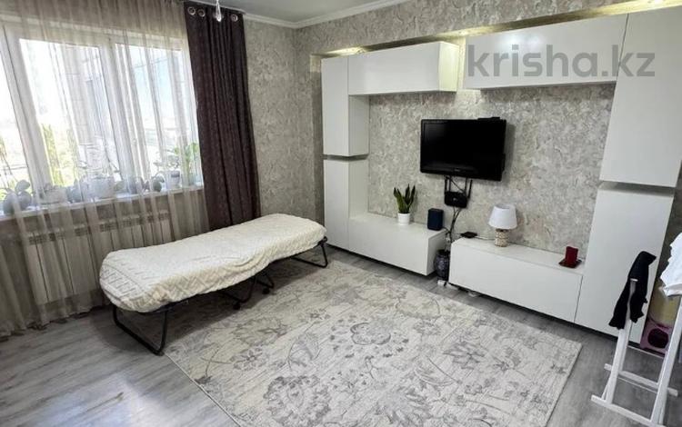 2-бөлмелі пәтер · 43 м² · 9/10 қабат, мкр Аксай-5 25, бағасы: 31 млн ₸ в Алматы, Ауэзовский р-н — фото 5