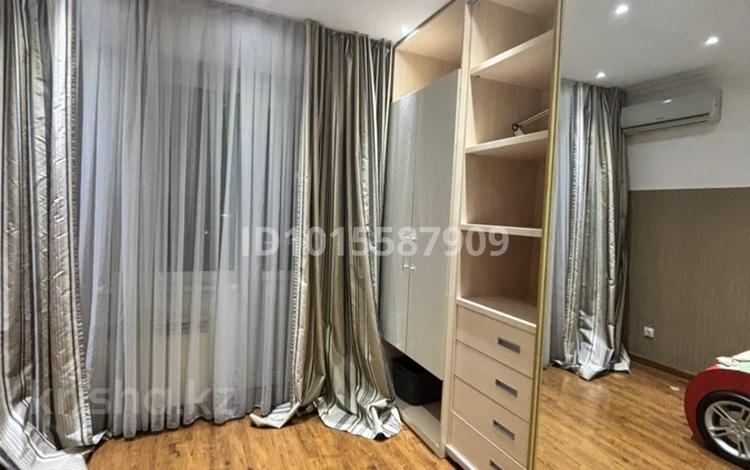 2-комнатная квартира · 102 м² · 7/9 этаж, 12-й мкр 72А за 350 000 ₸ в Актау — фото 2