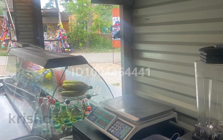 Дүкендер мен бутиктер · 8 м², бағасы: 2.5 млн 〒 в Бурабае — фото 2