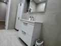 2-бөлмелі пәтер · 75 м² · 3/5 қабат, Михайловка ш/а., Жанибекова 53, бағасы: 475 000 ₸ в Караганде, Казыбек би р-н — фото 12