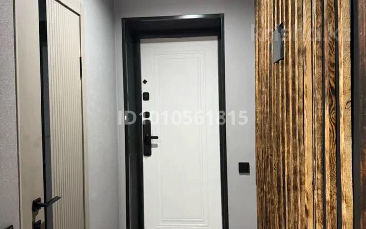 1-комнатная квартира · 30 м² · 2/3 этаж, Желтоксан — На против жк Ер Ару за 22 000 ₸ в  — фото 2