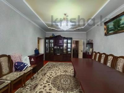 Жеке үй • 5 бөлмелер • 150 м² • 6 сот., ул Кашгари 110, бағасы: 52 млн 〒 в Таразе