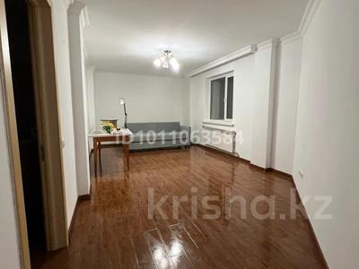 3-бөлмелі пәтер · 90 м² · 2/5 қабат, Шоссе Коргалжын 23 — пересечение улицы Айтматова, бағасы: 41 млн ₸ в Астане, Нура р-н
