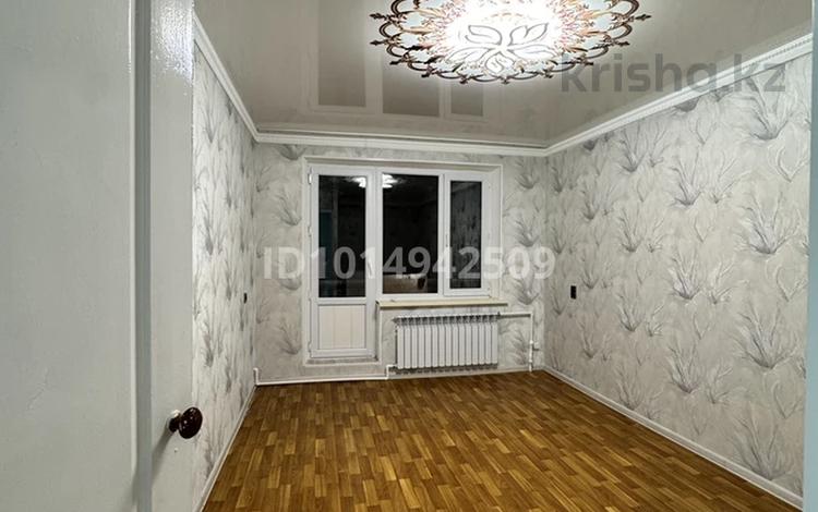1-комнатная квартира · 38 м² · 5/5 этаж, мкр Самал 40 — базарчик за 8.5 млн ₸ в Таразе — фото 2