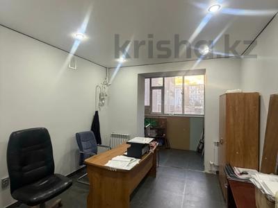 2-бөлмелі пәтер · 74.4 м² · 1/5 қабат, Асау барак, бағасы: 15.5 млн ₸ в Актобе