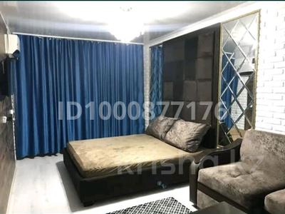 1-бөлмелі пәтер · 32 м² · 3/5 қабат, Муратбаева 20 — За кафе Браунис, бағасы: 2 000 〒 в 