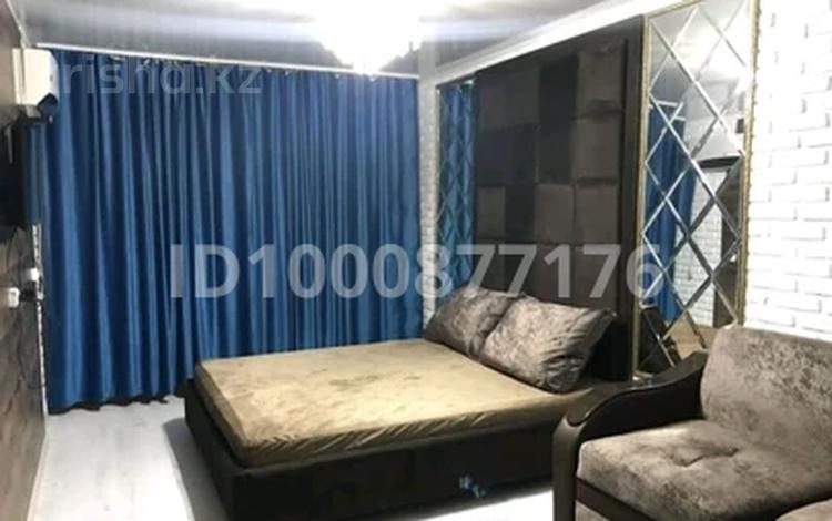 1-бөлмелі пәтер · 32 м² · 3/5 қабат, Муратбаева 20 — За кафе Браунис, бағасы: 2 000 ₸ в  — фото 2