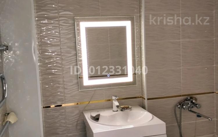 1-бөлмелі пәтер · 35 м² · 6/10 қабат, 11-й мкр. 111, бағасы: 130 000 ₸ в Актобе, мкр Авиатор — фото 2