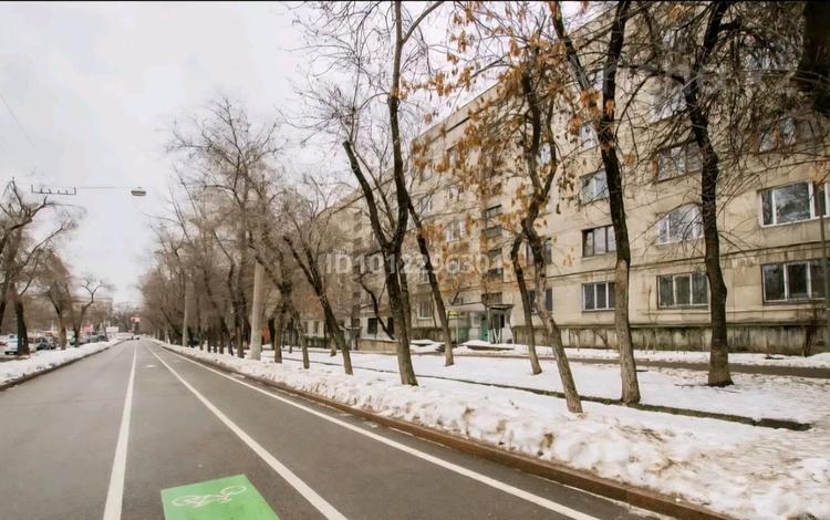1-бөлмелі пәтер · 47 м² · 1/5 қабат, мкр Алмагуль — Утепова Серкебаева ( Гагарина), бағасы: 48 млн ₸ в Алматы, Бостандыкский р-н — фото 2