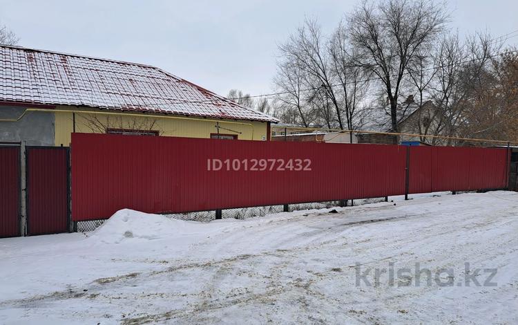 Часть дома · 3 комнаты · 111 м² · 4 сот., мкр. Зачаганск пгт — Ост 20школ за 21 млн ₸ в Уральске — фото 2