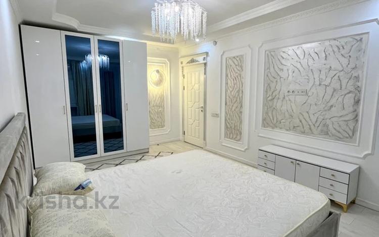 2-комнатная квартира · 74 м² · 5/12 этаж, мкр Кайтпас 1, Байдибек би 116 за 250 000 ₸ в Шымкенте, Каратауский р-н — фото 2