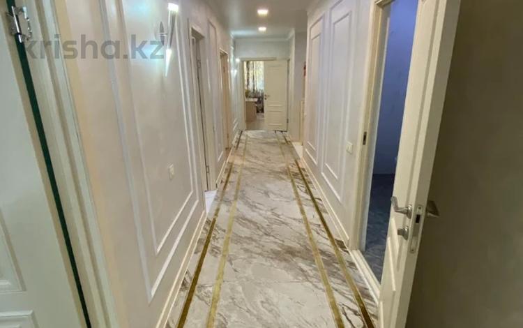 4-комнатная квартира · 120 м² · 11/14 этаж, Хусаинова за 106 млн ₸ в Алматы, Бостандыкский р-н — фото 2