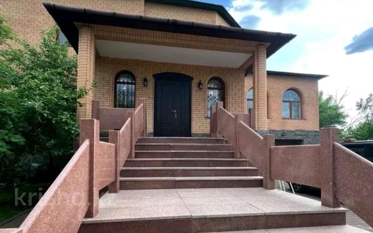 Отдельный дом · 10 комнат · 800 м² · 15 сот., Жагажай за 350 млн ₸ в Астане, Сарайшык р-н — фото 17