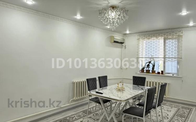 3-бөлмелі пәтер · 70 м² · 2/2 қабат, Ақсұнқар 11 а, бағасы: 6.9 млн ₸ в  — фото 2