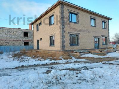 Продажа домов и дачи в Костанайской обл.: Отдельный дом · 6 комнат · 387 м² · 10 сот., Аубакирова 132 за 89 млн 〒 Отдельный дом · 6 комнат · 387 м² · 10 сот., Аубакирова 132 за 89 млн 〒 в Мичуринское