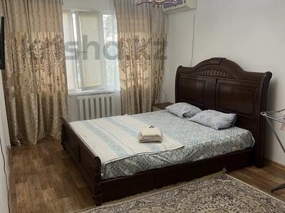 1-комнатная квартира · 80 м² · 3/5 этаж, Привокзальный 5 12 за 9 000 ₸ в Атырау, мкр Привокзальный-5