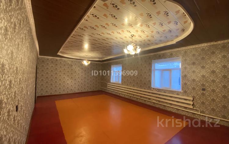 Жеке үй · 5 бөлме · 140 м² · 10 сот., Кенжебай 37 — Әдемі, бағасы: 80 000 〒 в Туркестане — фото 2