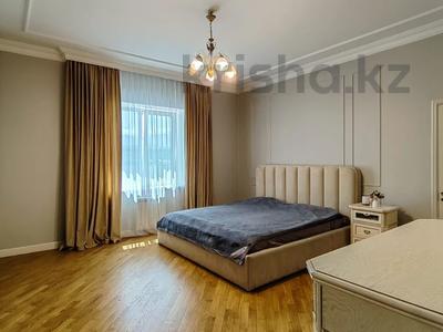 3-бөлмелі пәтер · 170 м² · 7/17 қабат, Самал-3 ш/а., Аль-Фараби 25, бағасы: 1 млн ₸ в Алматы, Медеуский р-н