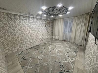 3-бөлмелі пәтер · 60 м² · 2/5 қабат, Астана 16, бағасы: 13.5 млн ₸ в Аксу