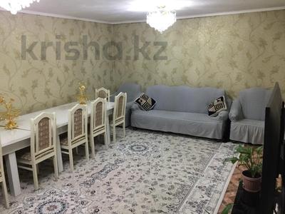 Отдельный дом · 4 комнаты · 61 м² · 5 сот., Есенберлин 18 — проспект Абая и Байзак батыра,33 школа за 19.5 млн 〒 в Таразе