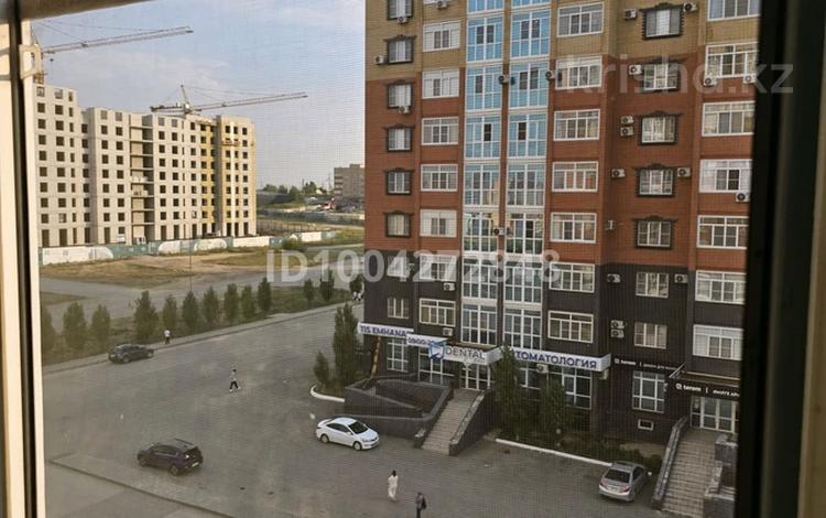 1-комнатная квартира · 48 м² · 5/9 этаж, мкр. Алтын орда, проспект Молдагулова 66 кор 1 — проспект Молдагулова Мангилик Ел за 22 млн ₸ в Актобе — фото 2