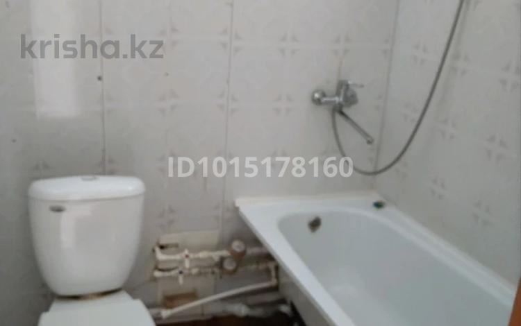 1-бөлмелі пәтер · 32 м² · 5/5 қабат, Братья Жубановых 18 — Шахтерский двор, бағасы: 9 млн ₸ в Хромтау — фото 2