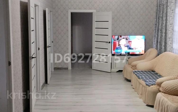Отдельный дом • 4 комнаты • 100 м² • 4 сот., Қазыбек Би 329 — Астана за 28 млн 〒 в  — фото 2