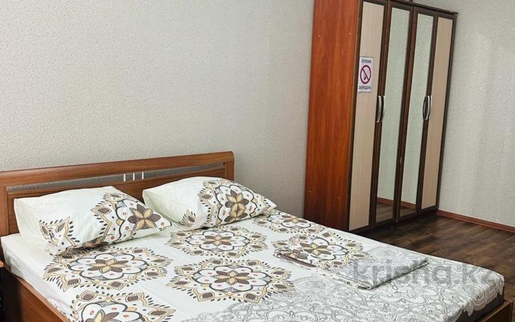 1-комнатная квартира · 40 м² · 1/5 этаж, Канцева 3а за 12 000 ₸ в Атырау — фото 2