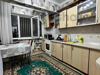 Продажа квартир в Алматы: 2-комнатная квартира · 63 м² · 4/5 этаж, мкр Аксай-2, Бауыржана Момышулы 36 за 39 млн 〒 2-комнатная квартира · 63 м² · 4/5 этаж, мкр Аксай-2, Бауыржана Момышулы 36 за 39 млн 〒 в Алматы, Ауэзовский р-н