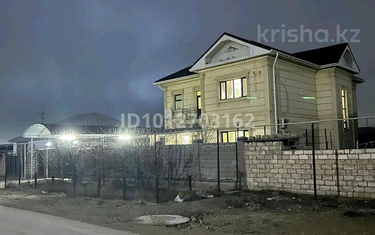 Жеке үй · 8 бөлме · 340 м² · 6 жүзд., Есмамбет 45/1 — 5 школа, бағасы: 63 млн ₸ в Мангышлаке — фото 2