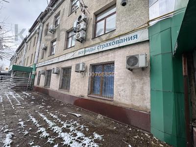 Свободное назначение, офисы, магазины и бутики, салоны красоты, медцентры и аптеки, образование, развлечения, кабинеты и рабочие места · 234 м² за ~ 1.6 млн 〒 в Шымкенте, Аль-Фарабийский р-н