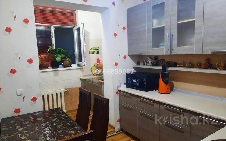 3-бөлмелі пәтер · 67.2 м² · 5/5 қабат, 18-й микрорайон, ул. Рыскулова 2 — ул. Адырбекова, бағасы: 28 млн ₸ в Шымкенте, Аль-Фарабийский р-н — фото 31