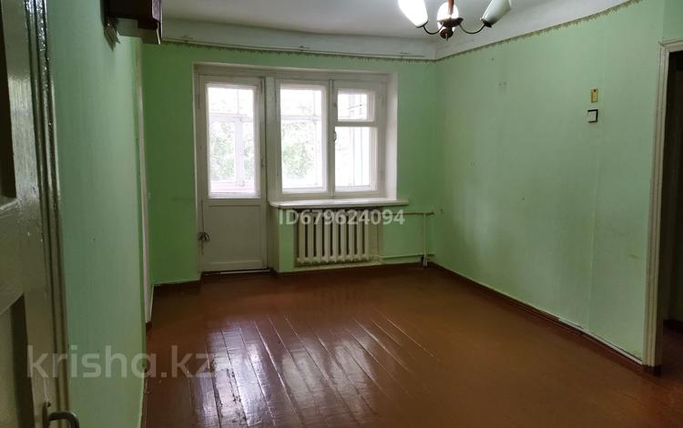 2-комнатная квартира, 41 м², 4/4 этаж, Назарбаева за 11 млн 〒 в Уральске — фото 2