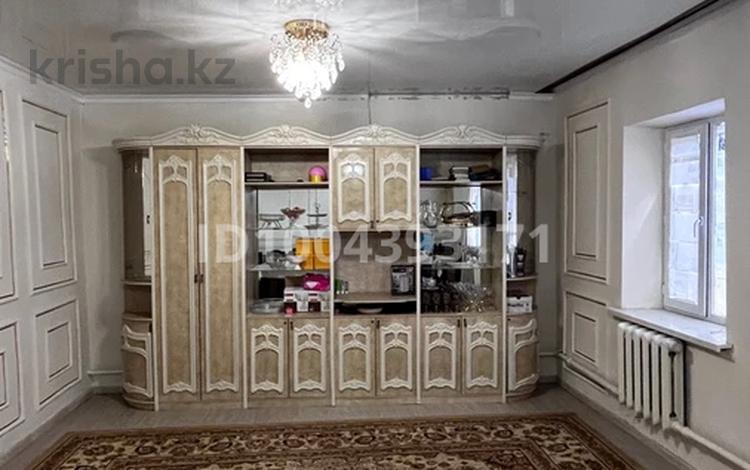 Часть дома · 10 комнат · 240 м² · 12 сот., Ереванская 14в — Трассы за 36 млн ₸ в Алматы — фото 2