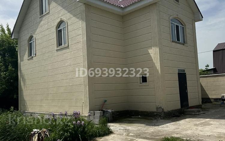 Отдельный дом · 5 комнат · 180 м² · 6.7 сот., ул. Шаумяна Труд-4,уч 36 — Село Раймбек ул Батыр Баян за 45 млн 〒 в  — фото 2