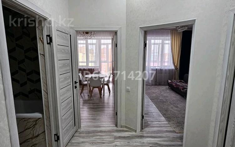 1-комнатная квартира · 37.5 м² · 6/9 этаж, мкр. Алтын орда, Алии Молдагуловой 62 за 220 000 〒 в Актобе — фото 2