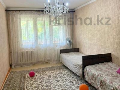 3-бөлмелі пәтер · 60 м² · 1/5 қабат, мкр Восток 8, бағасы: 150 000 ₸ в Шымкенте, Аль-Фарабийский р-н