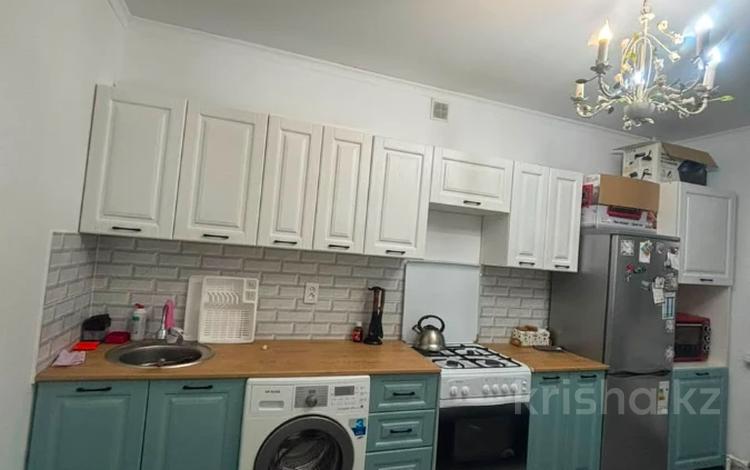 2-бөлмелі пәтер · 55.5 м² · 2/5 қабат, Алтын орда ш/а., бағасы: 20.5 млн ₸ в Актобе, мкр. Алтын орда — фото 4