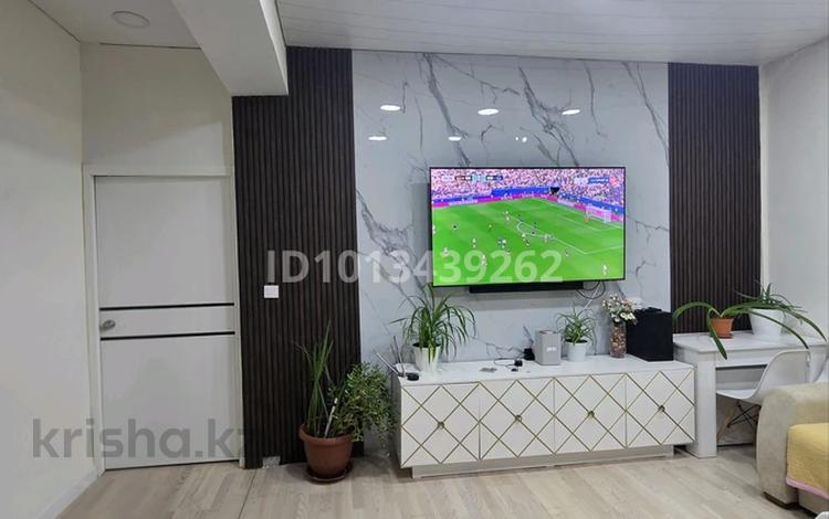 2-бөлмелі пәтер · 52 м² · 1/3 қабат, Абая 5, бағасы: 9 млн ₸ в Темиртау — фото 2
